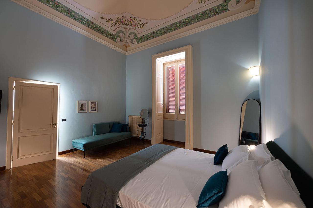 Bed and Breakfast Palazzo Francesco Grassi Aradeo Esterno foto