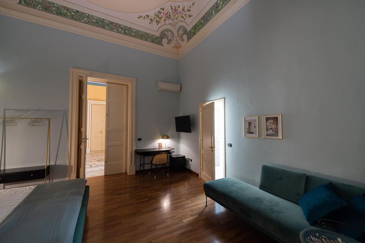 Bed and Breakfast Palazzo Francesco Grassi Aradeo Esterno foto
