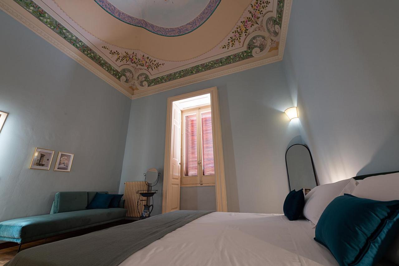 Bed and Breakfast Palazzo Francesco Grassi Aradeo Esterno foto